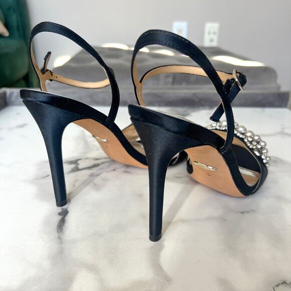 NEW Badgley Mischka Odelia Black Embellished Sandal Heel Size 8 - Picture 8 of 10